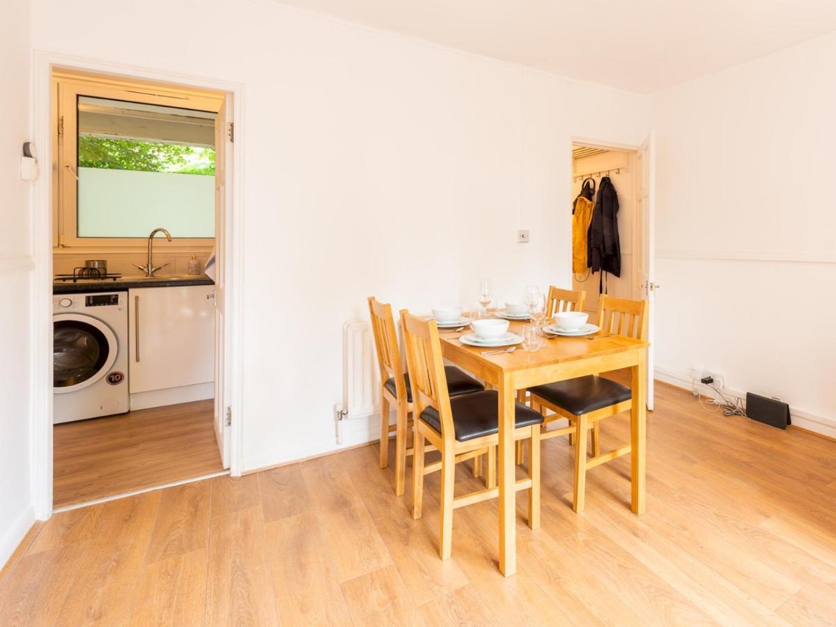 Sootheus - Cosy Surrey Quays Apartment London Exterior photo